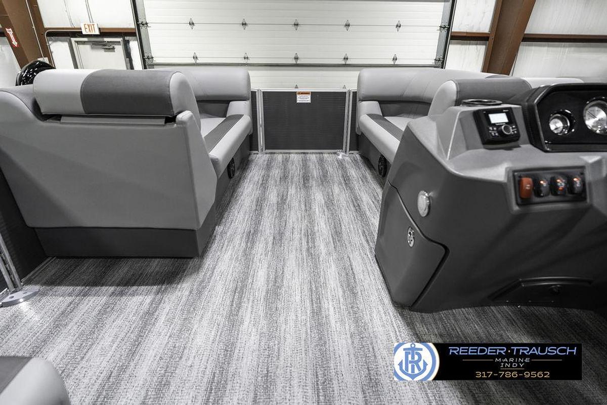 2025 Bennington 21 SS