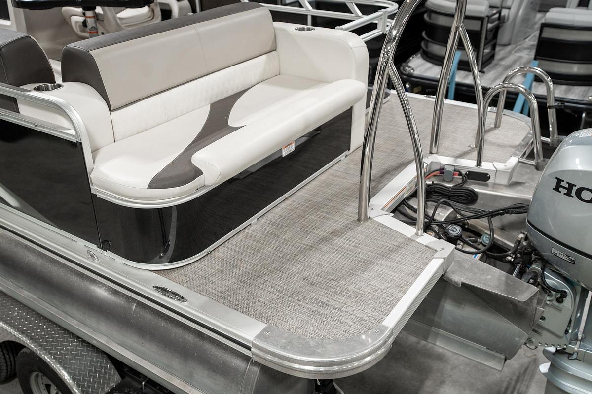 Used 2022 Avalon 2285 LSZ CRB