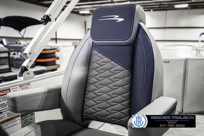 2025 Bennington 22 SLS