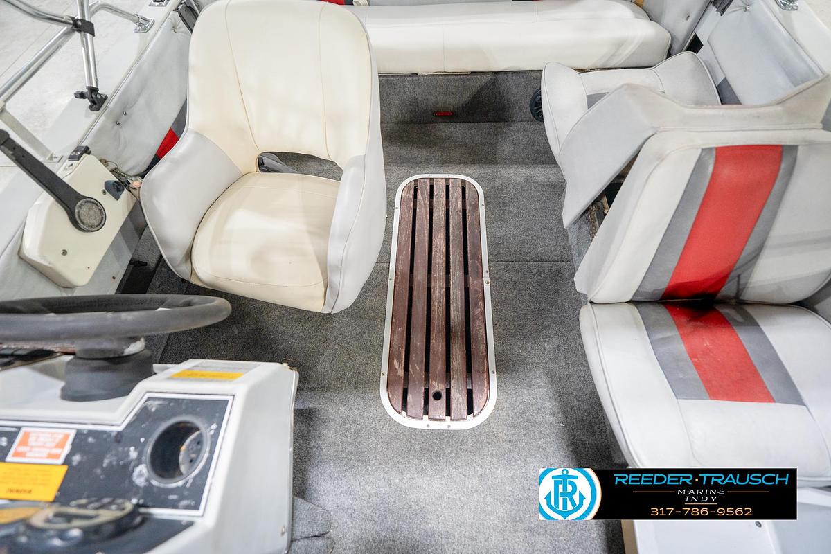 Used 1987 Hurricane 17 Deck Boat