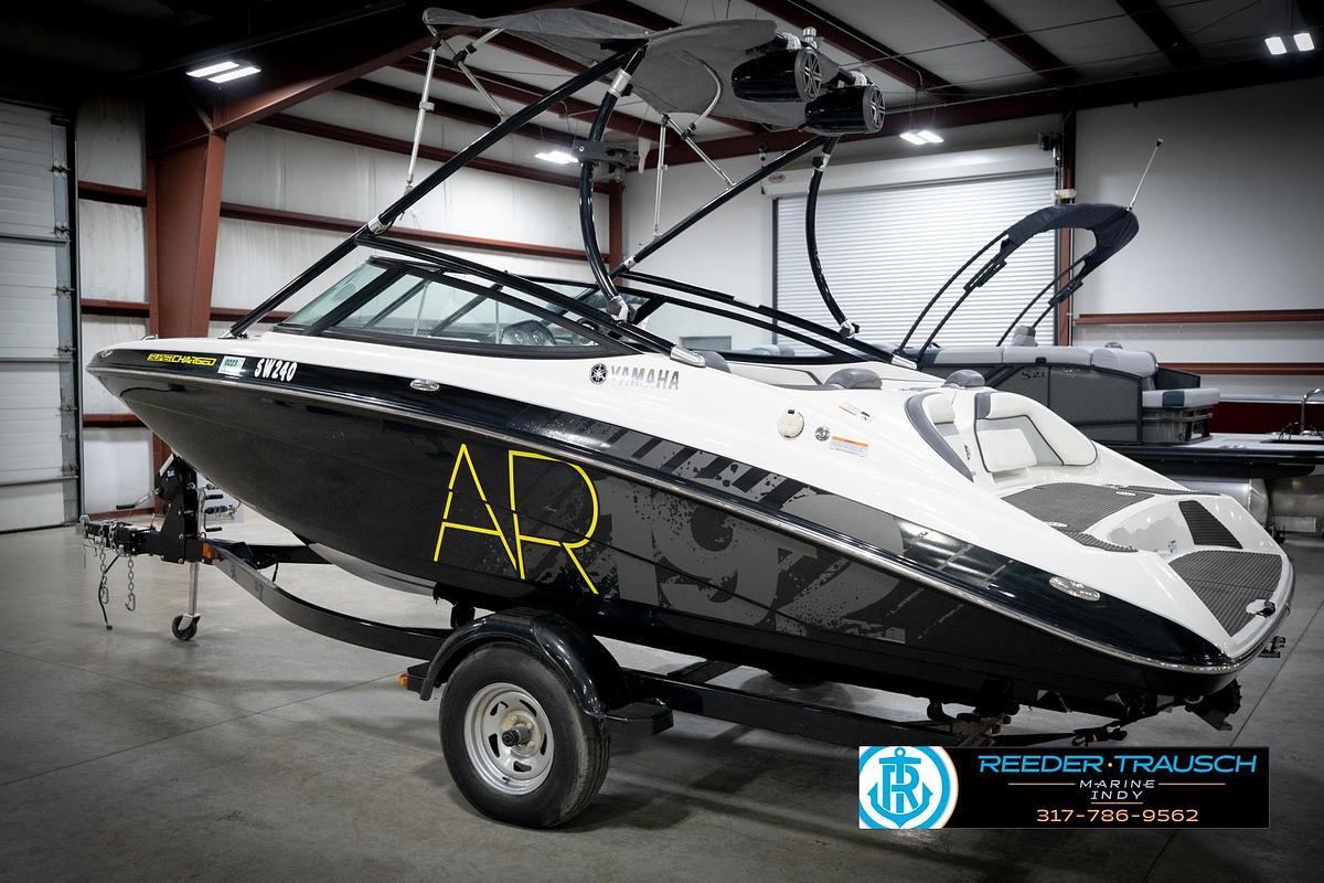 Used 2015 Yamaha AR192