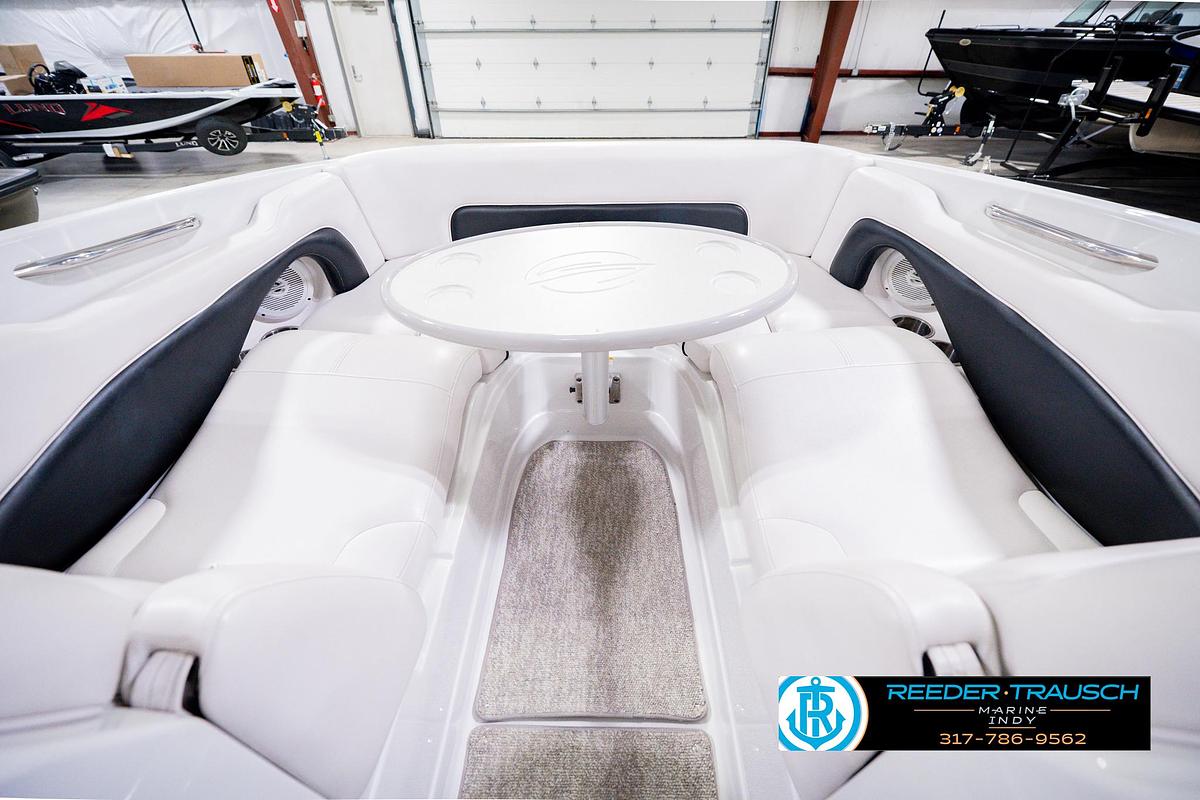 Used 2012 Crownline E4
