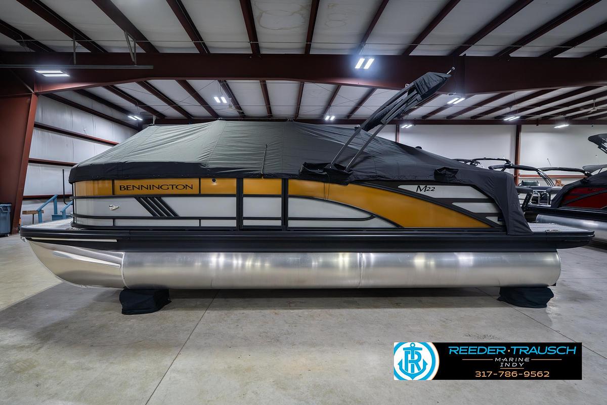 2026 Bennington 22 MFB