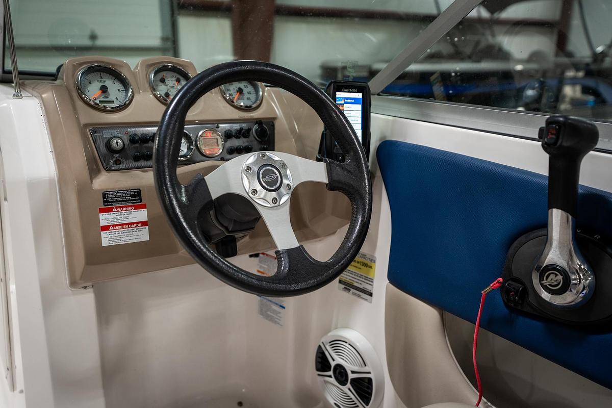 Used 2013 Chapparal 19 H20 F/S