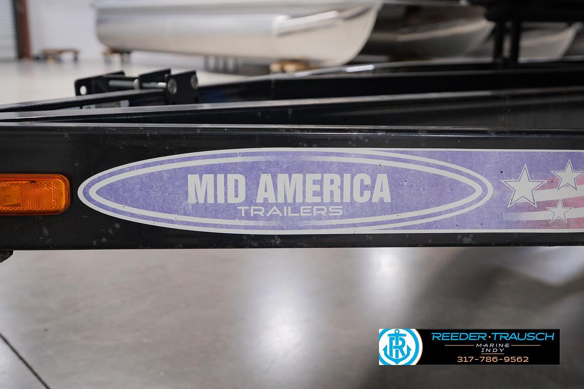 Used 2014 Bennington 2550 RCB