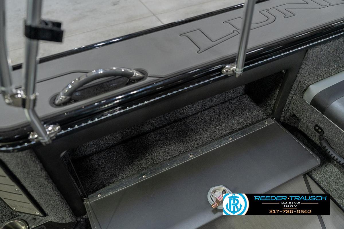 2026 Lund 1975 Pro V Sport