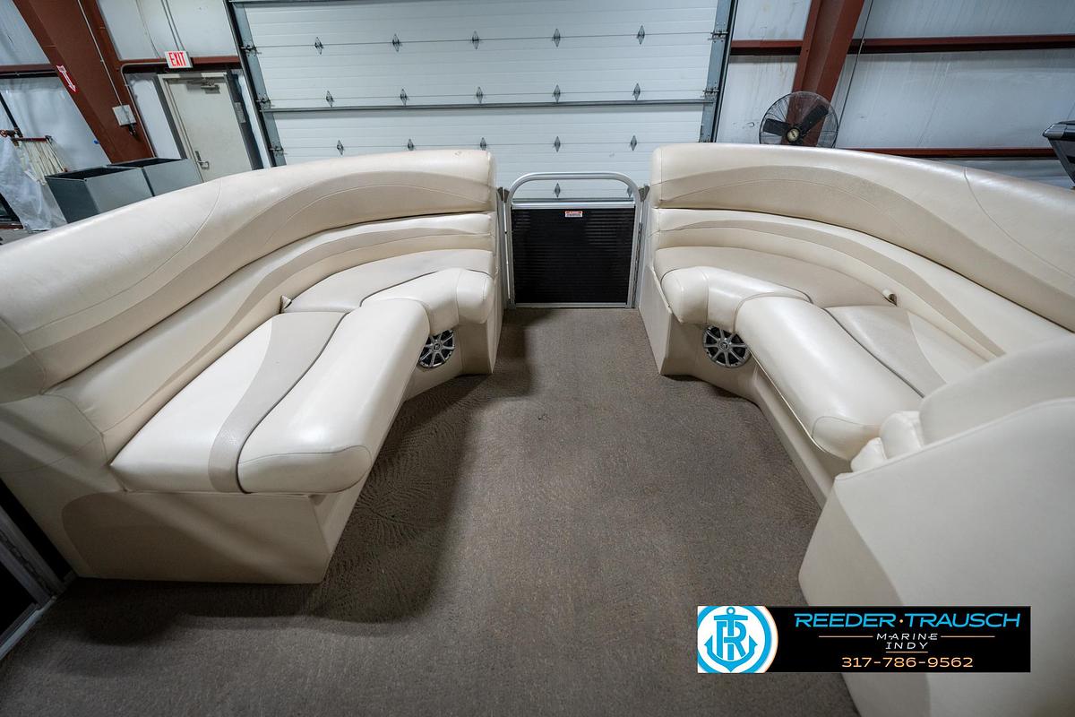 Used 2014 Bennington 2275GCW