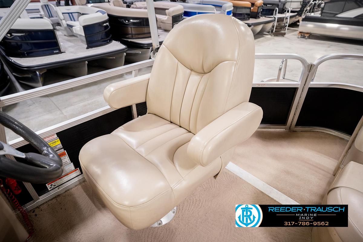 Used 2010 Bennington 22 SLI