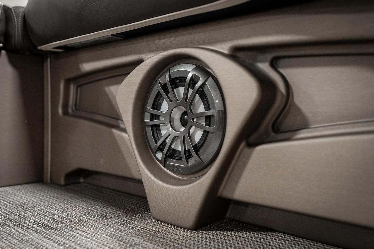 Used 2022 Avalon 2285 LSZ CRB