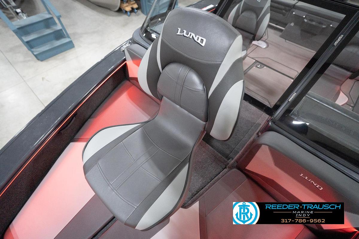 2026 Lund 1875 Crossover XS