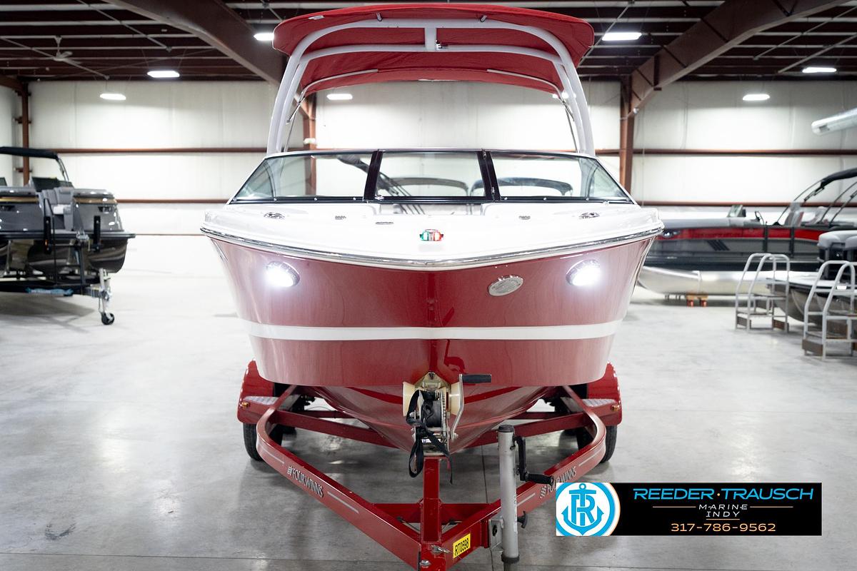 Used 2020 Four Winns MT H210