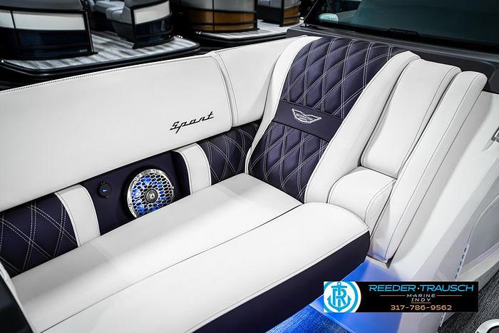 2025 Bennington QX SB T2