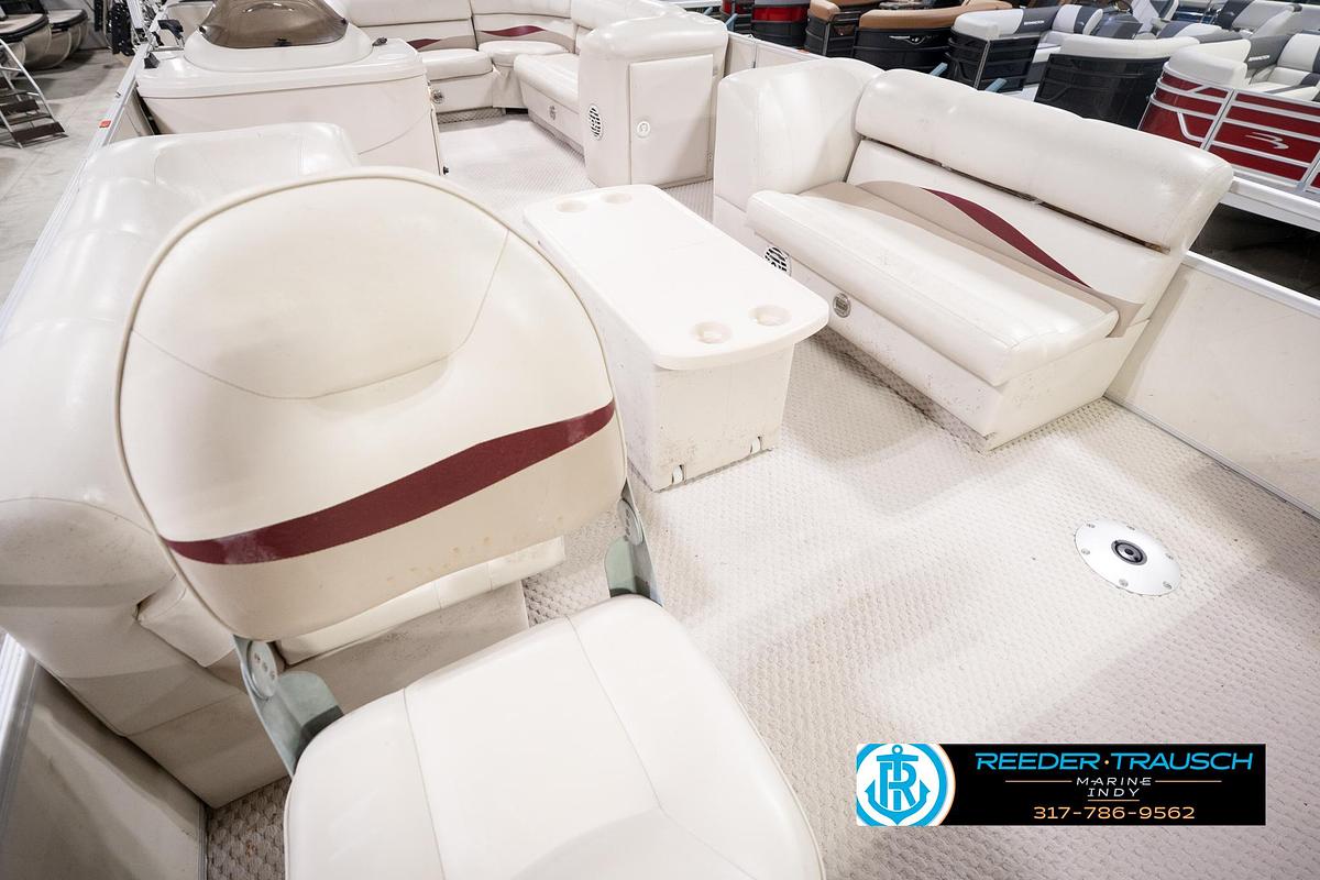 Used 2005 Crest 22 Crest III XRS