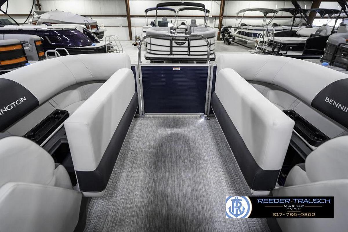 2025 Bennington 22 SSR