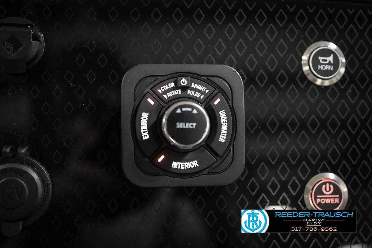 2026 Bennington 24 MFB