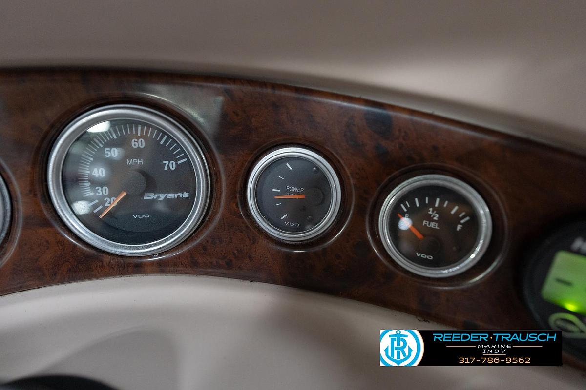 Used 2000 Bryant 196 Limited