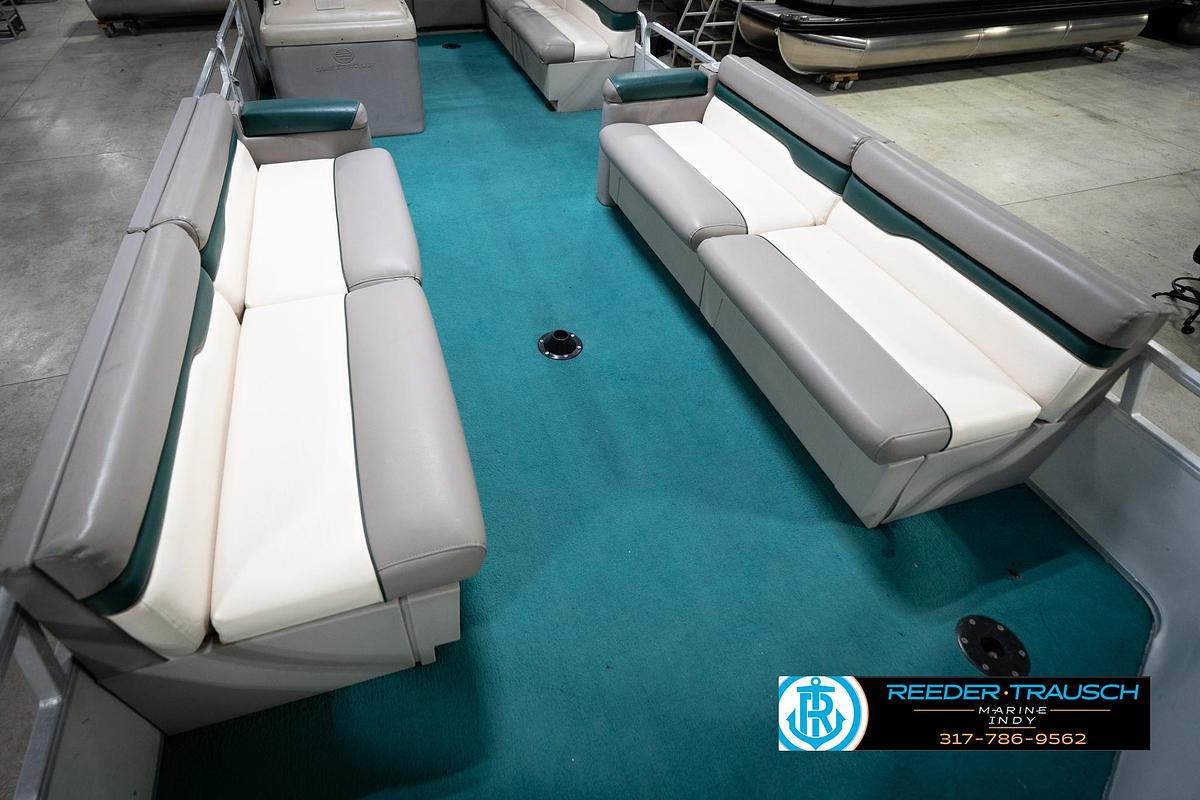 Used 1996 Suntracker Party Barge 24