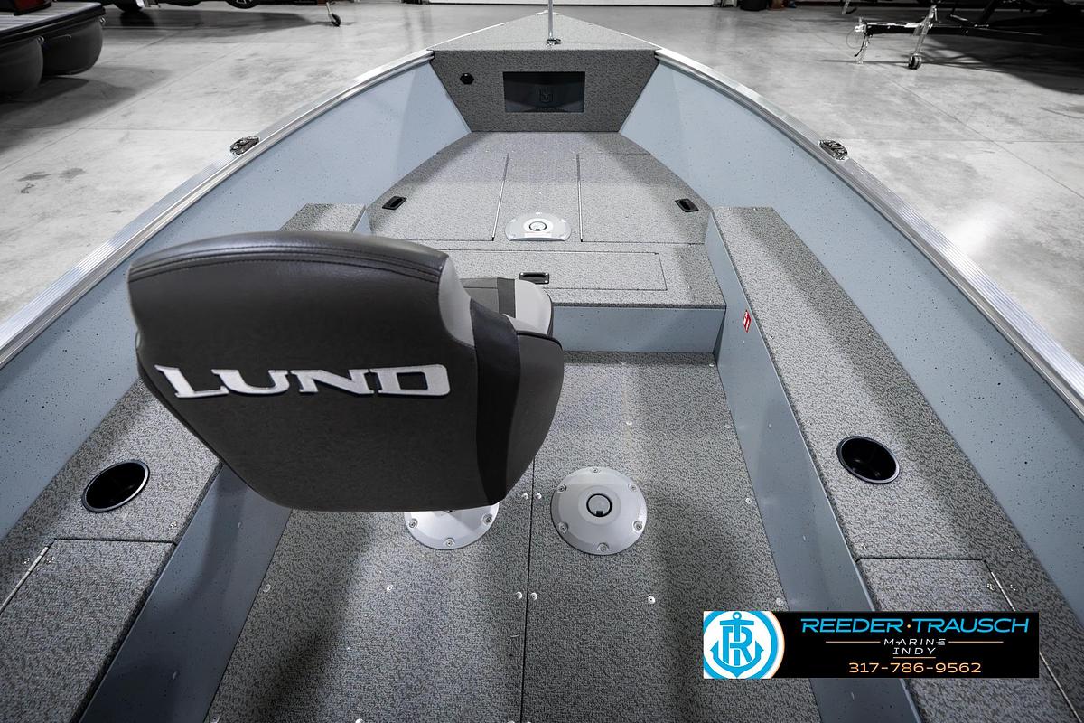 2026 Lund 1600 Fury Tiller