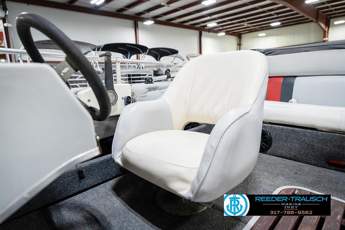 Used 1987 Hurricane 17 Deck Boat