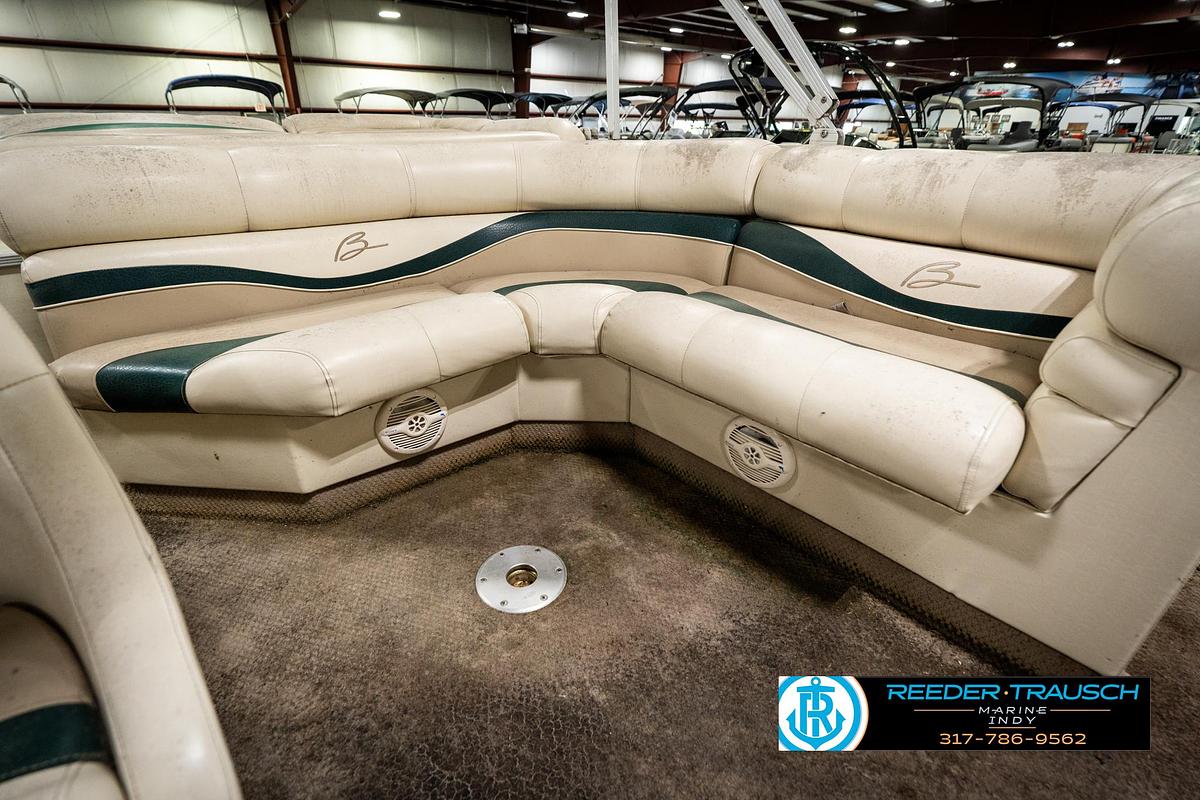 Used 2000 Bennington 2275 LX