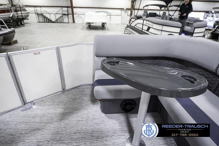 2025 Bennington 22 SLS