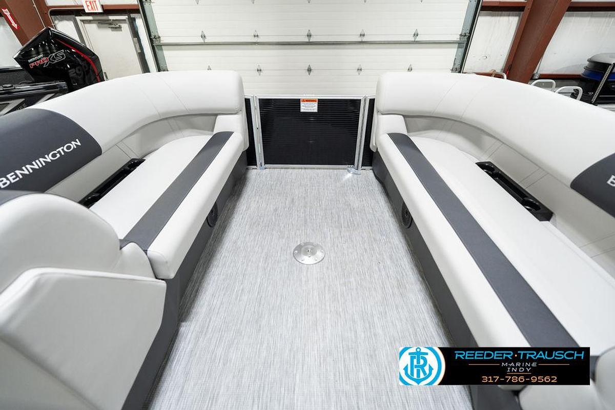 2025 Bennington 22 SSB