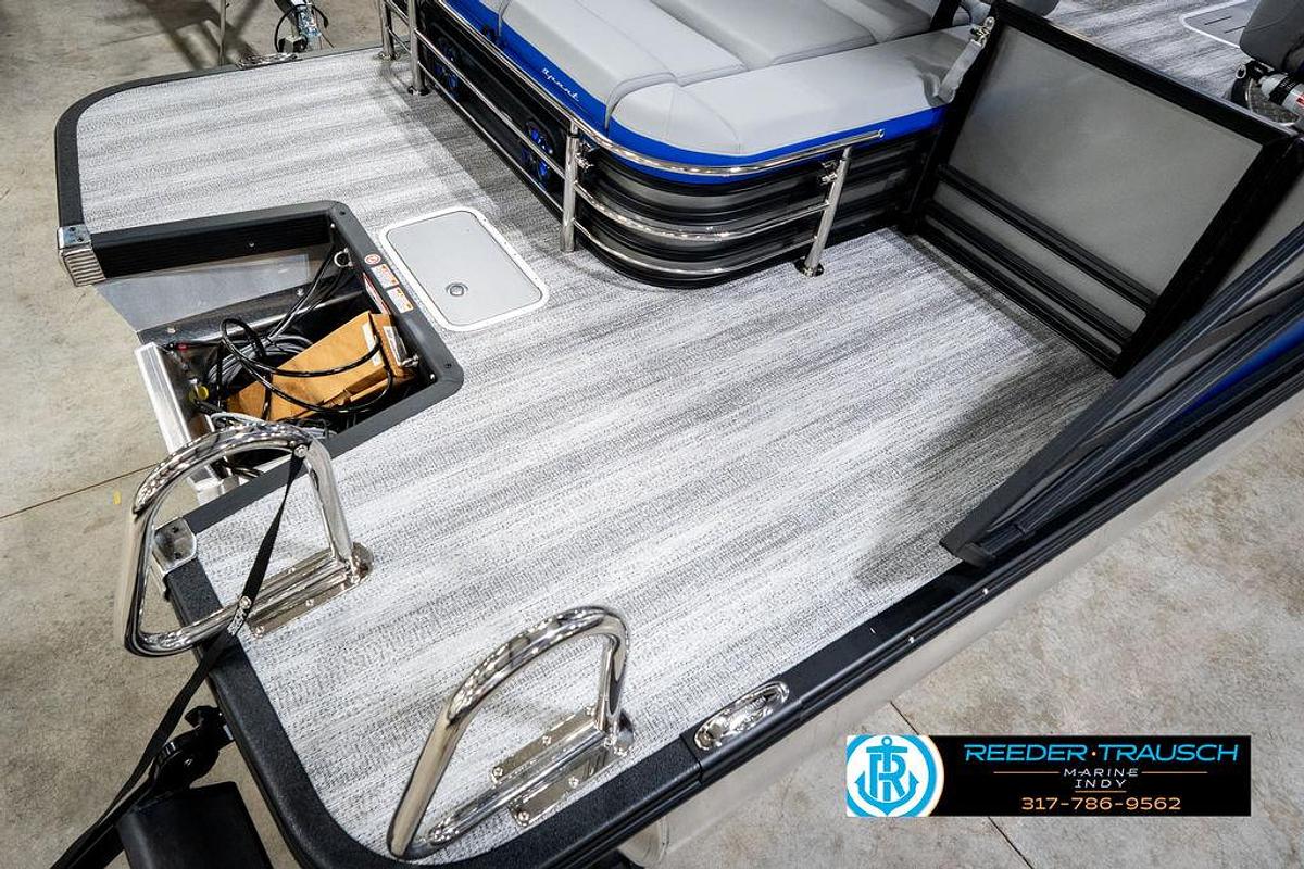 2025 Bennington 24 MSB