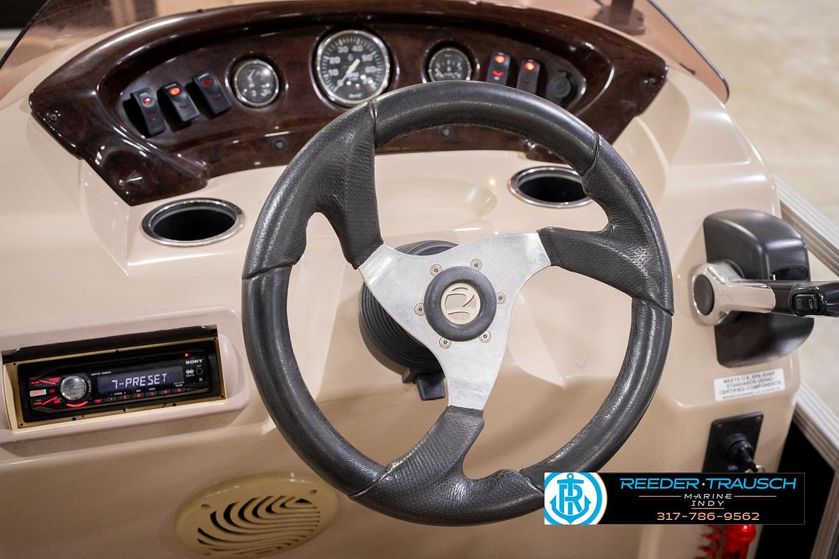 Used 2010 Bennington 22 SLI