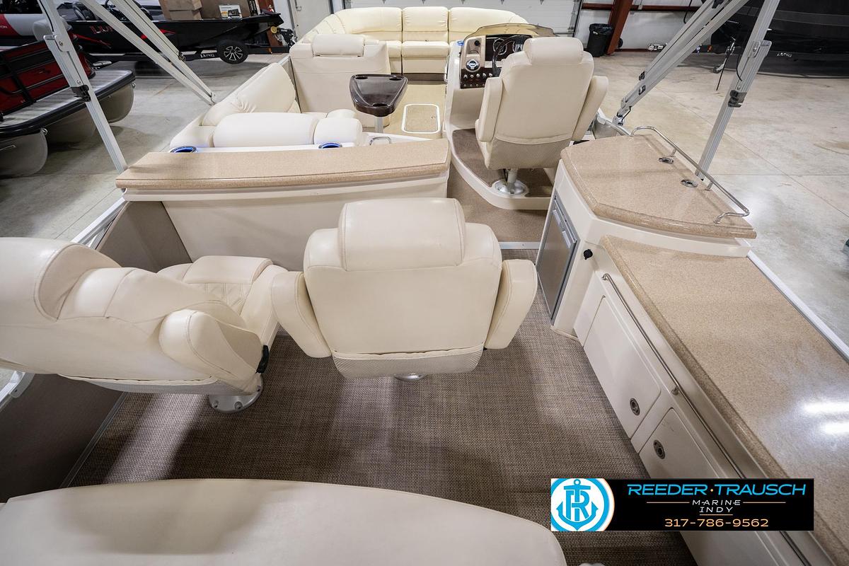 Used 2013 Bennington 2550 RBR