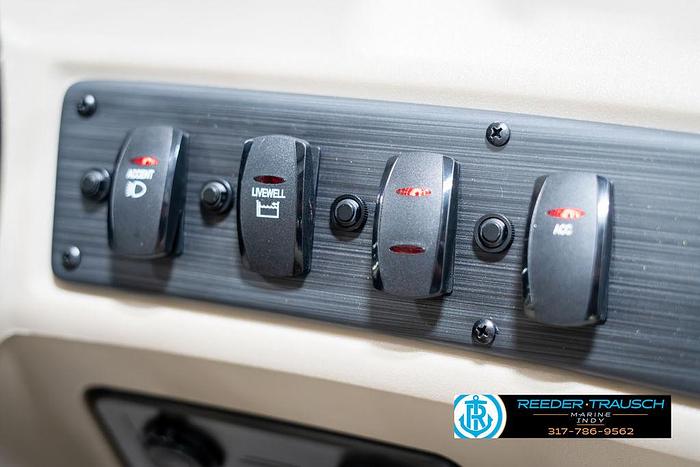 2025 Bennington 21 SFS