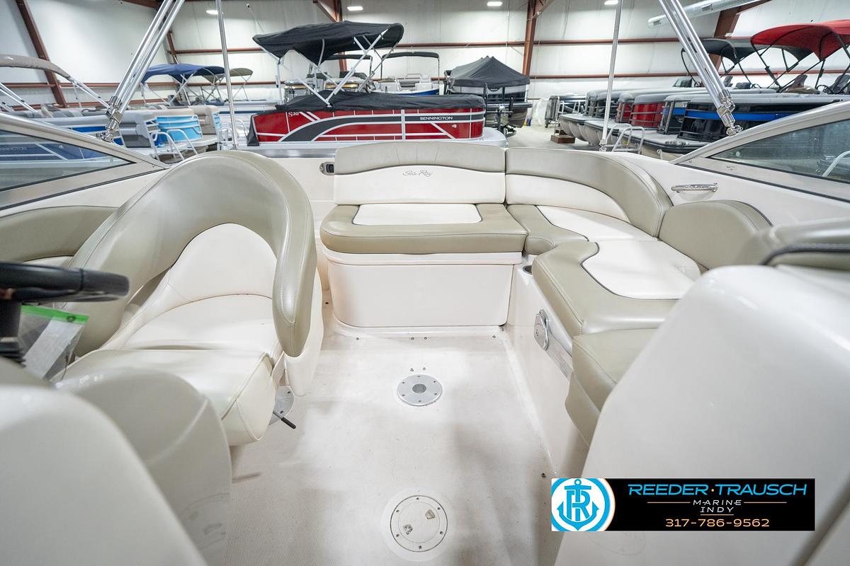 Used 2005 Sea Ray 200 Sun Deck