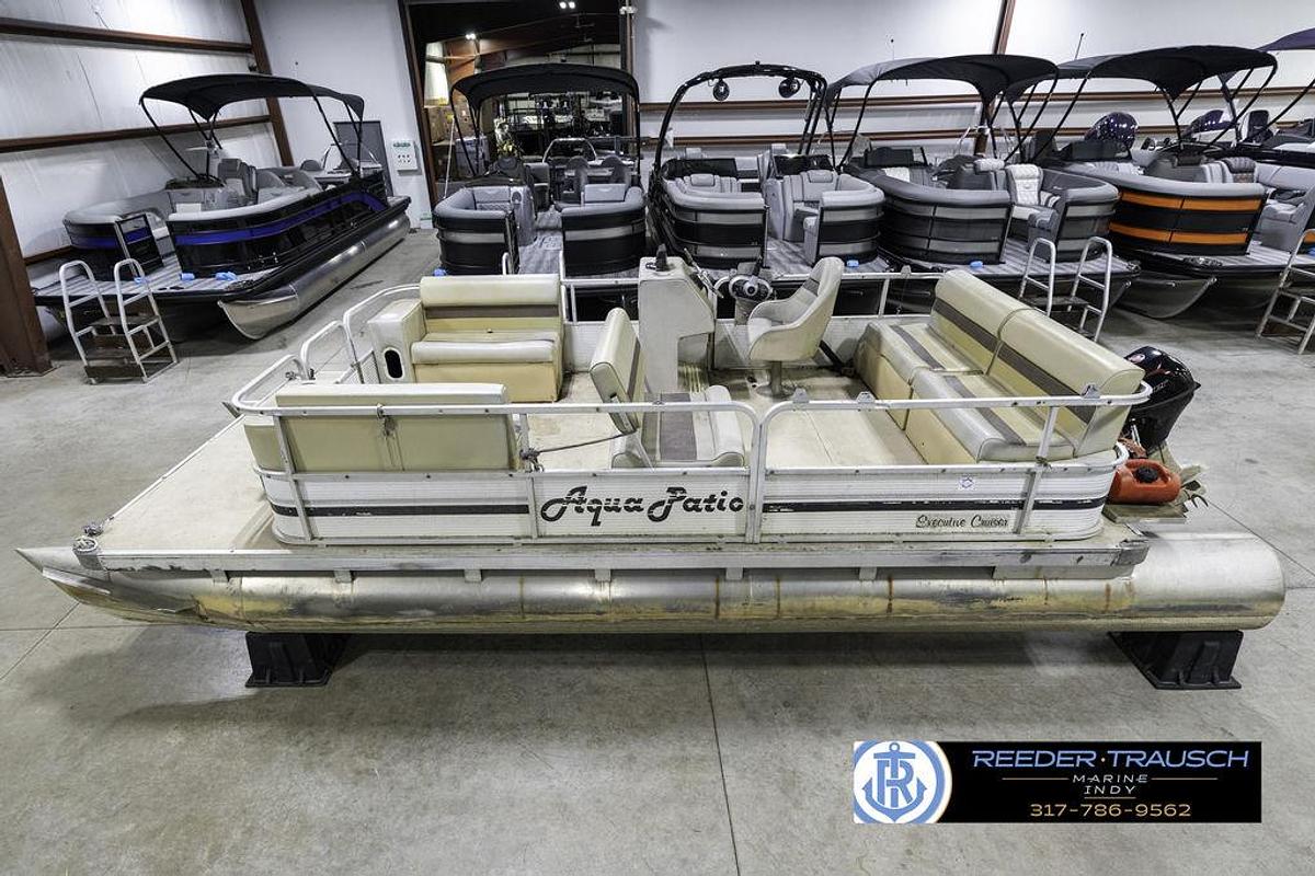 Used 1985 Godfrey Aqua Patio