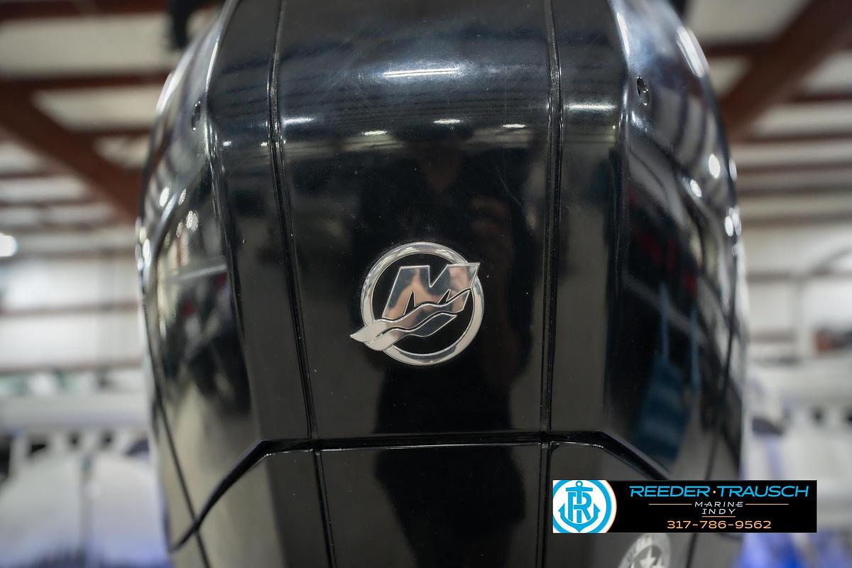 Used 2020 Sun Tracker Party Barge 24 DLX