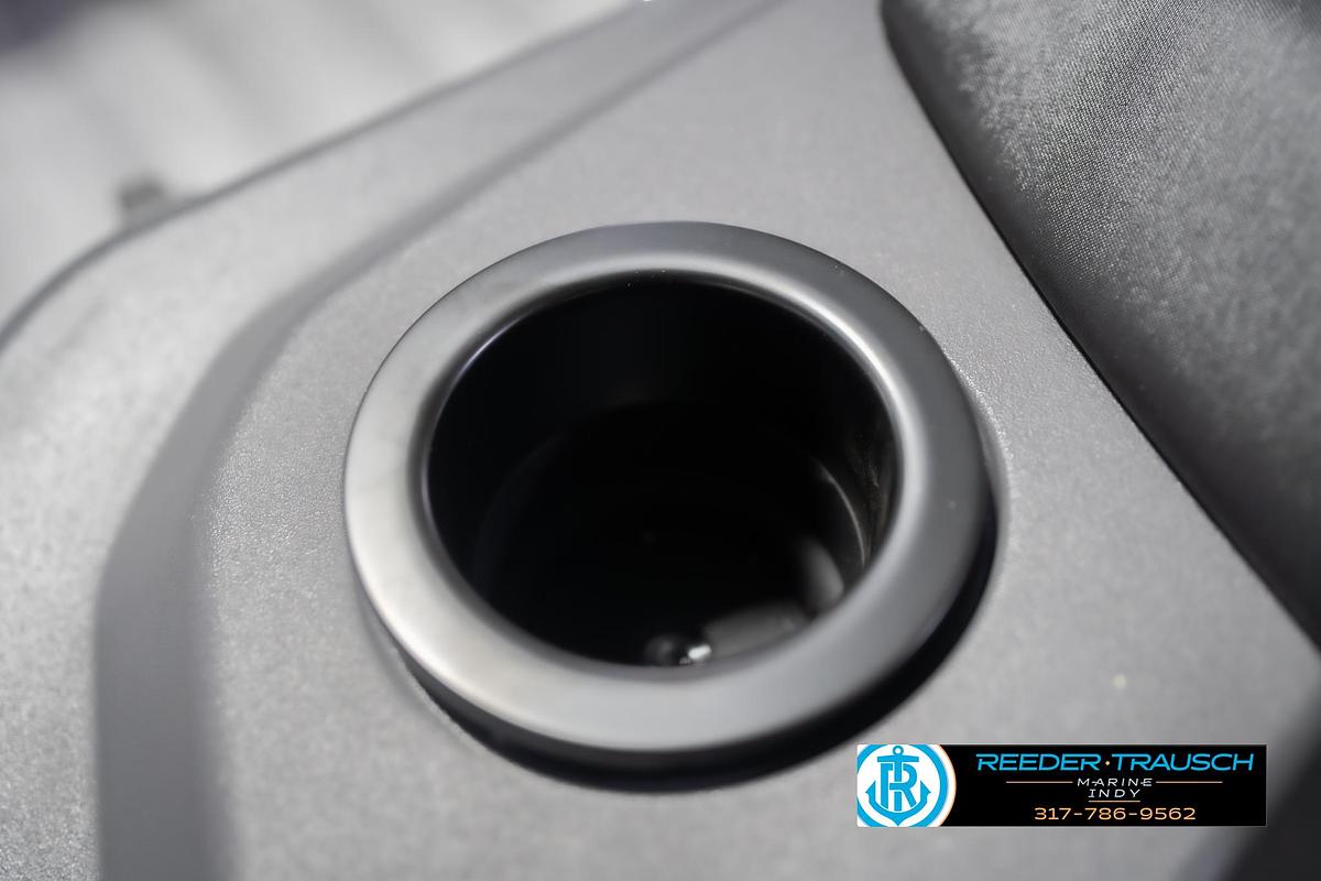 2026 Bennington 22 SF