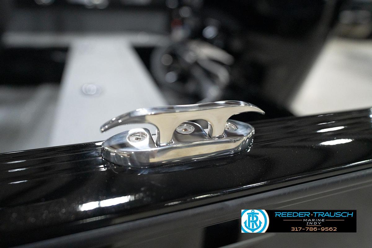 2026 Lund 1800 Explorer Sport