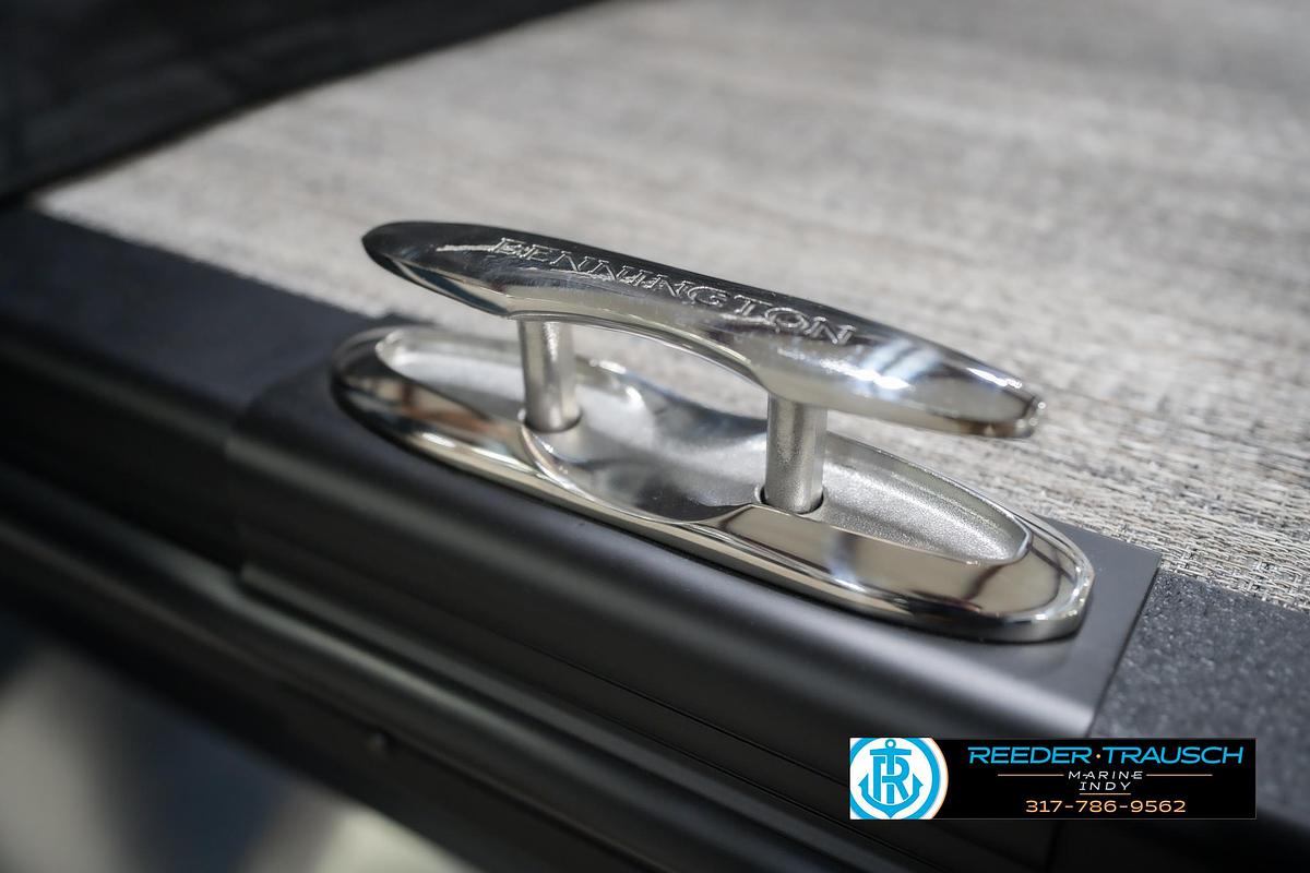 2026 Bennington 22 MFB