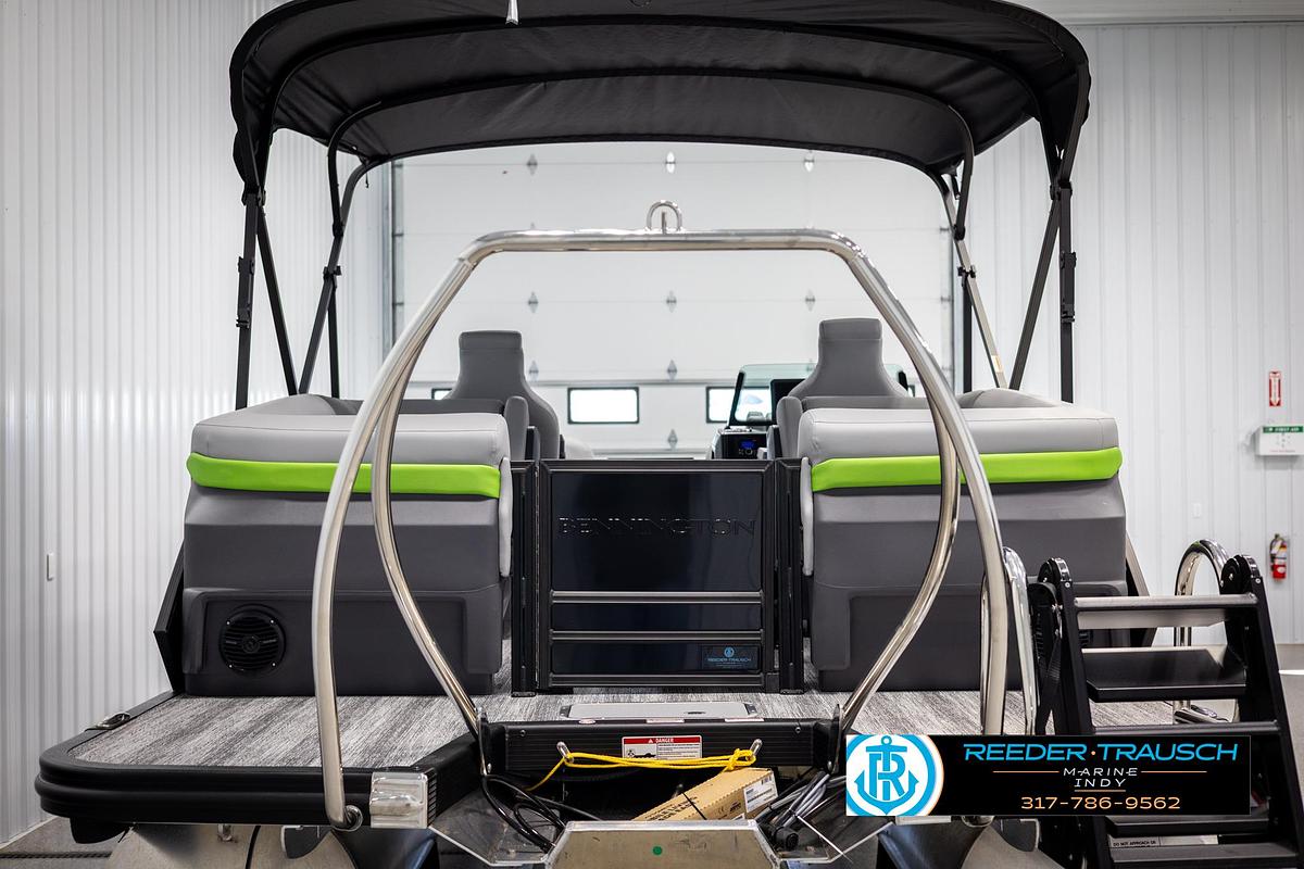 2025 Bennington 22 MFB