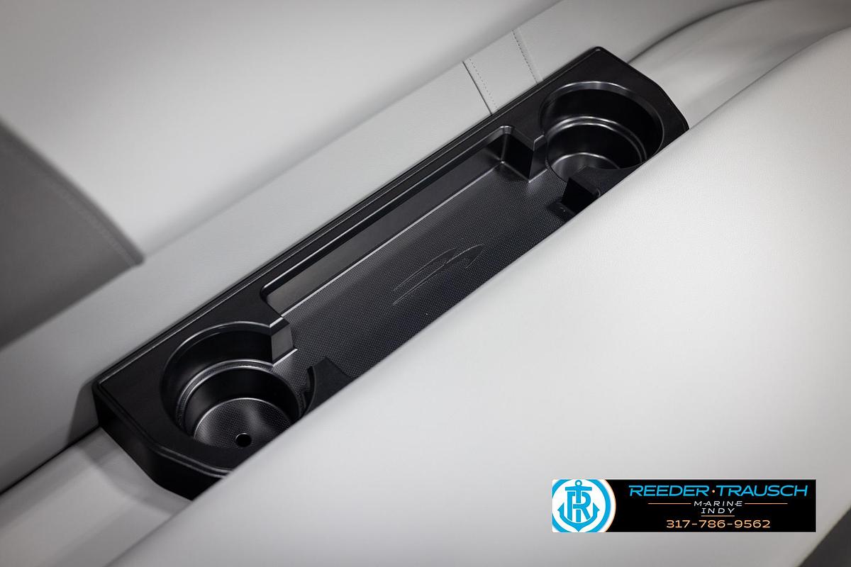 2025 Bennington 21 SSR