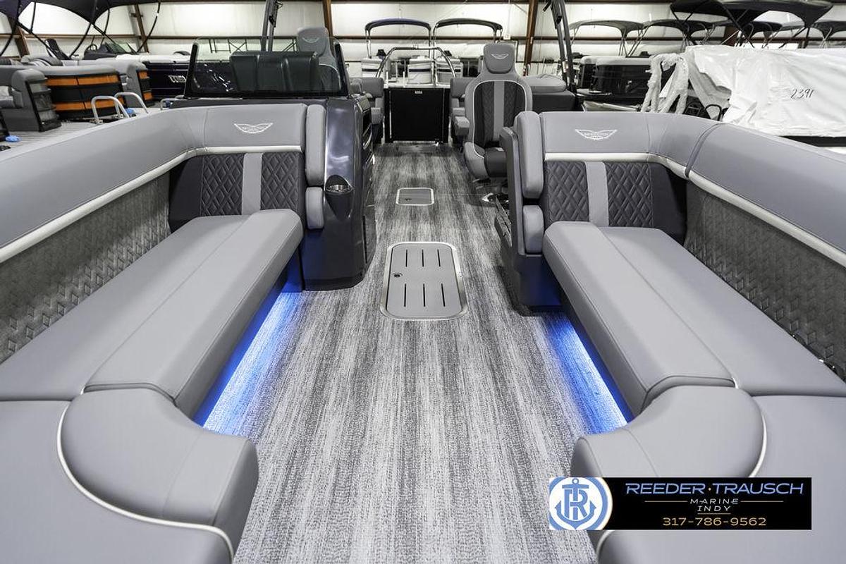 2025 Bennington 24 MFB