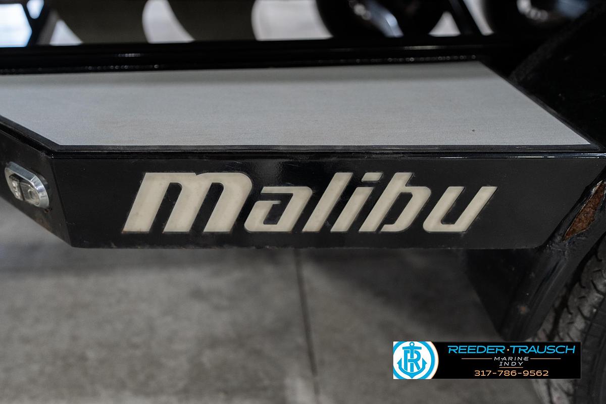 Used 2017 Malibu 25 LSV