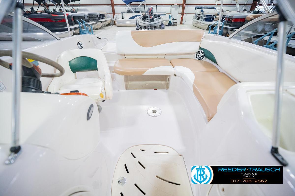 Used 2004 Tahoe 204I