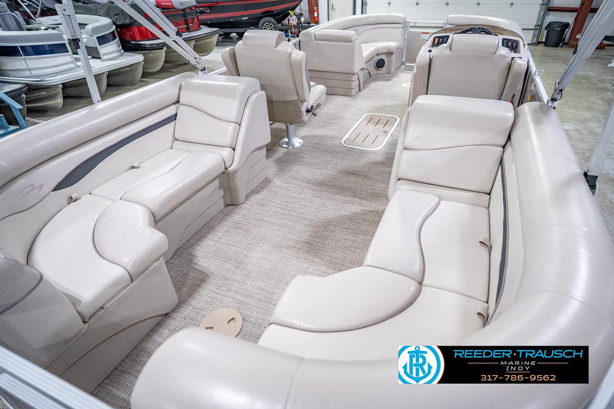 Used 2018 Bennington 23SSRX