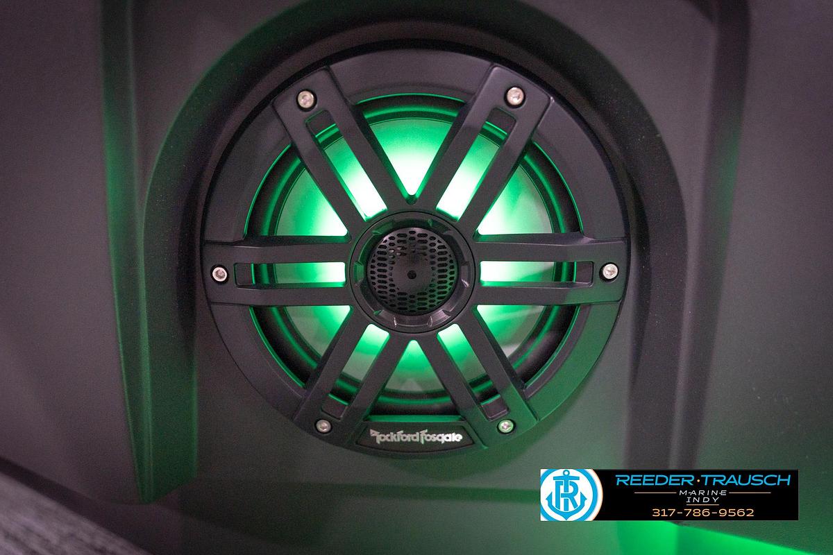 2026 Bennington 24 MFB