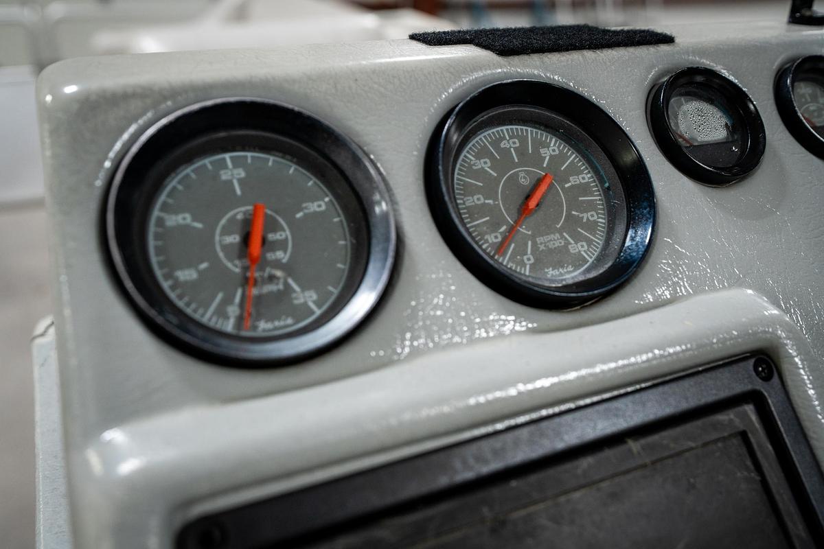 Used 1994 Harris Flote Boat