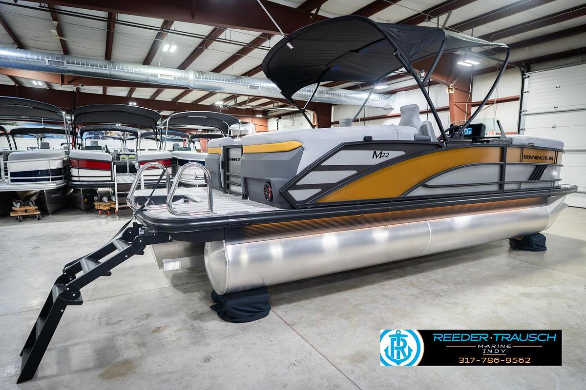 2026 Bennington 22 MFB