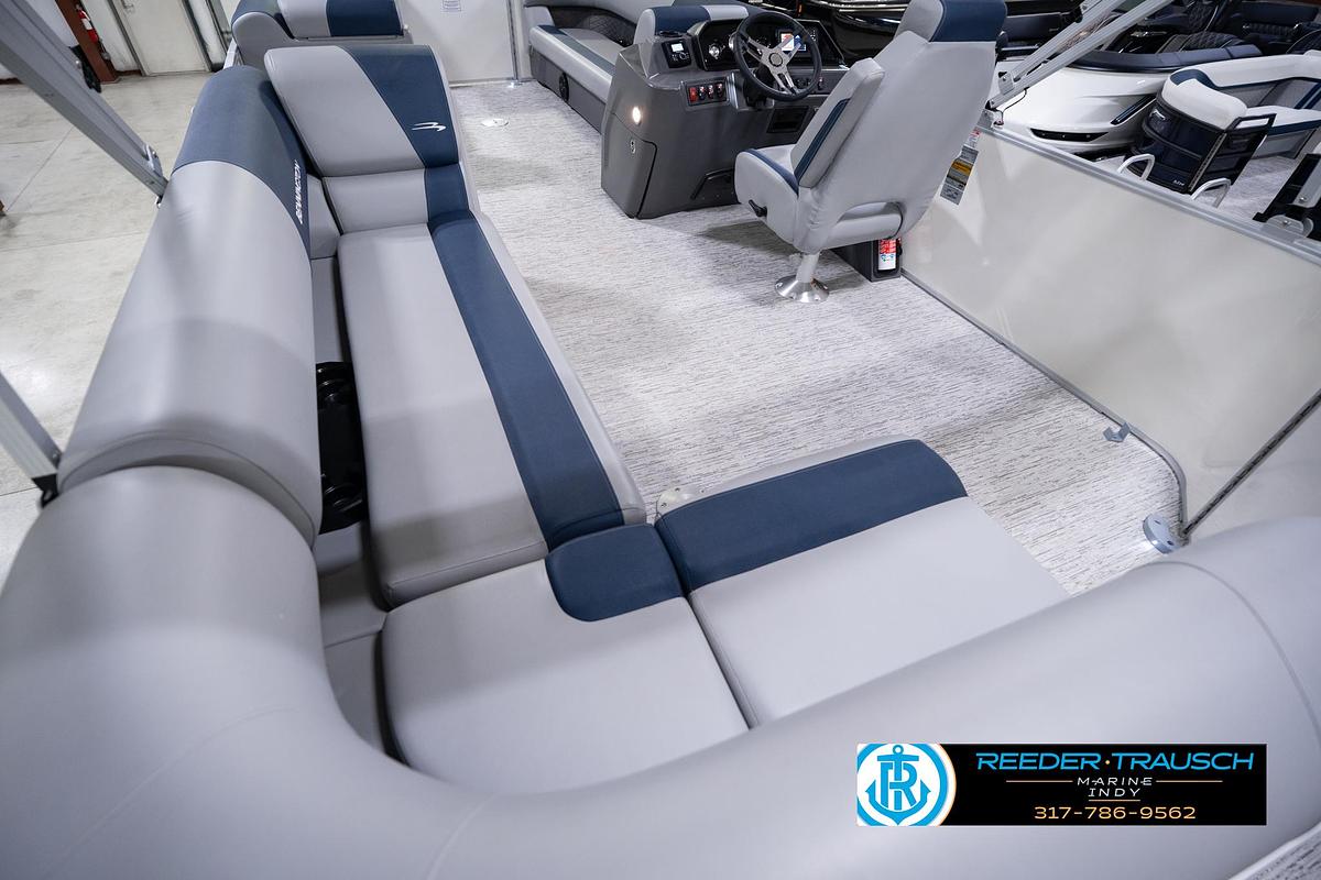 Used 2025 Bennington 22 SLS