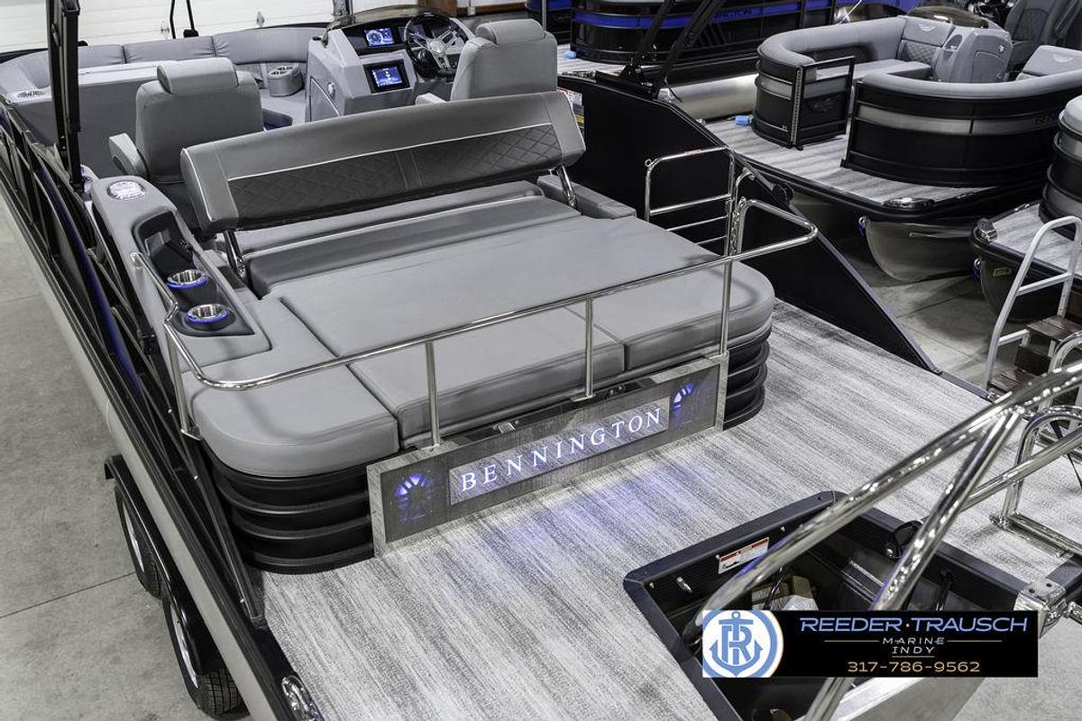 2025 Bennington 23 LTSB