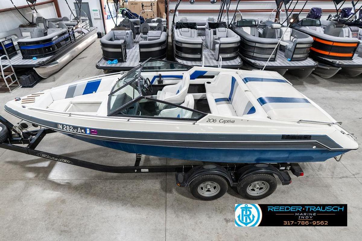 Used 1990 Rinker 206 Captiva