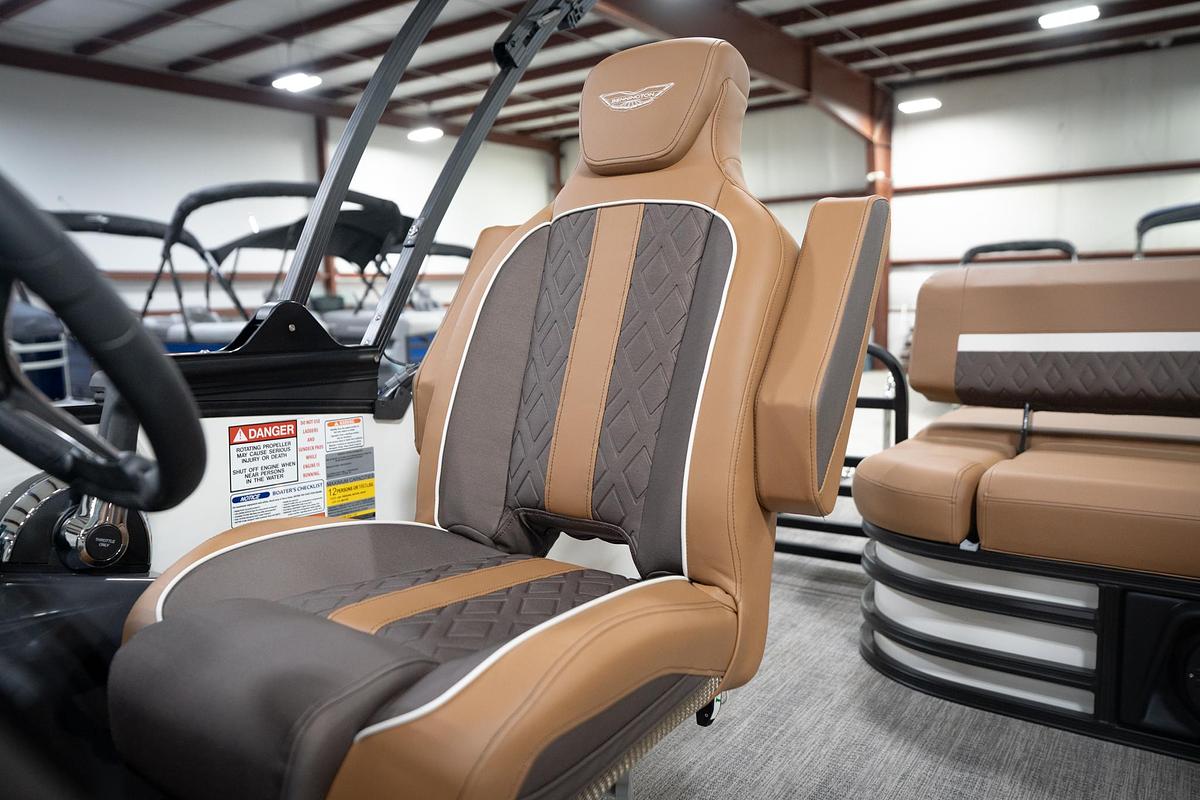 2026 Bennington 22 MSB