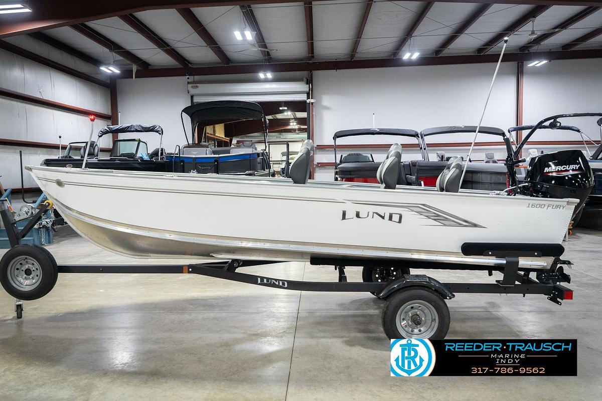 2026 Lund 1600 Fury Tiller